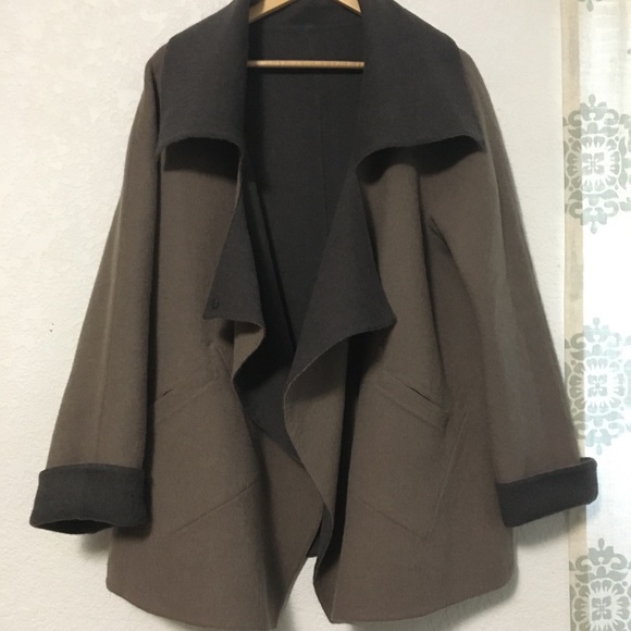 Beyond Threads, Gary, Tan, Taupe, Charcoal gray, Large - Picture 3 of 4